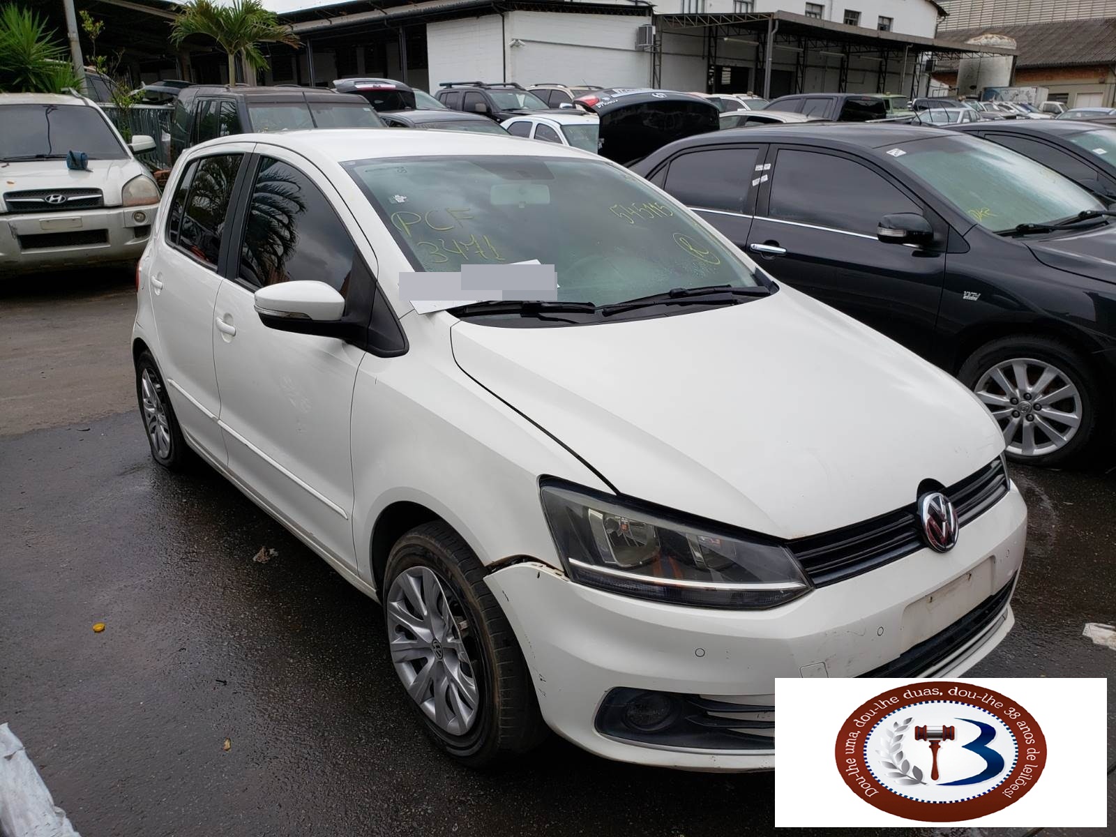 LOTE 020 VOLKSWAGEN FOX COMFORTLINE 1.0 TOTAL FLEX 2015 