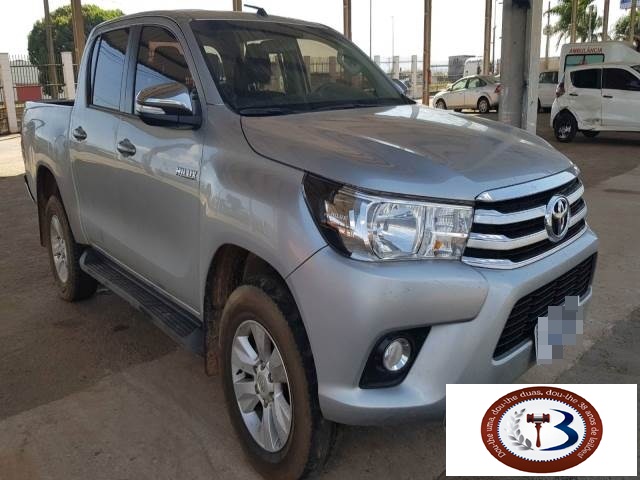 LOTE 002 TOYOTA  HILUX CD SRV 2.8 D-4D TURBO 2017