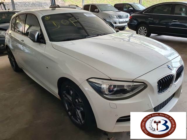 LOTE 036  BMW SERIE 1 M135I 3.0 I6 TWIN TURBO 2014