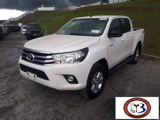 HILUX SR CD 4X4 2.8